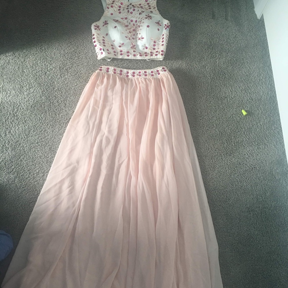 Prom Dress for sale !!! - Picture 5 of 6
